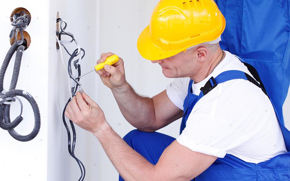 tarif horaire électricien Igny