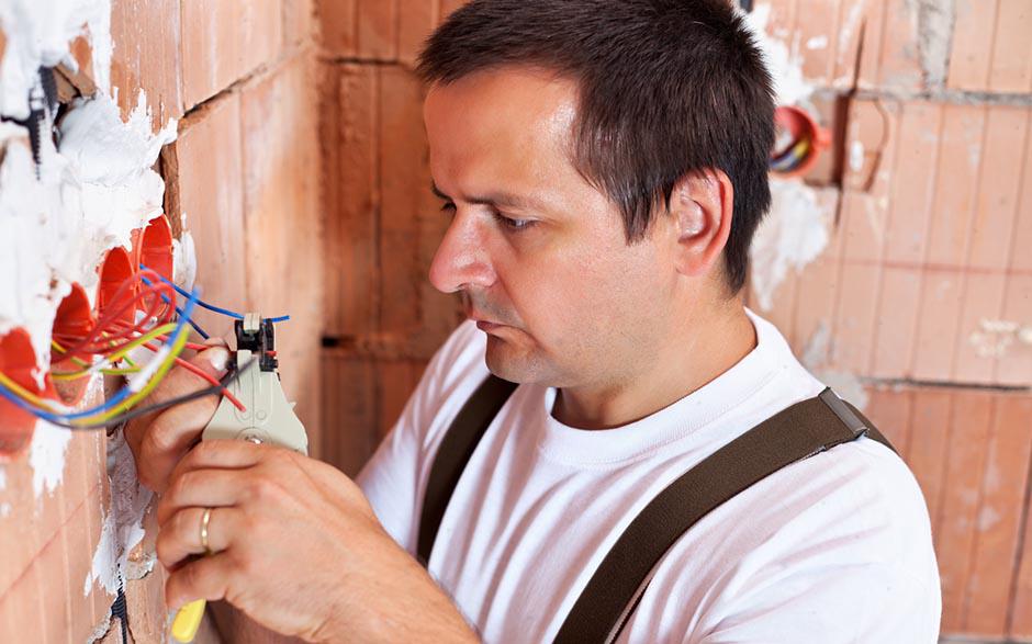 tarif artisan électricien Colombes